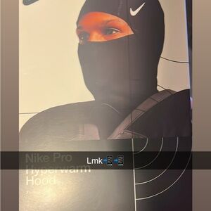 Nike Pro Hyperwarm Hood in Black